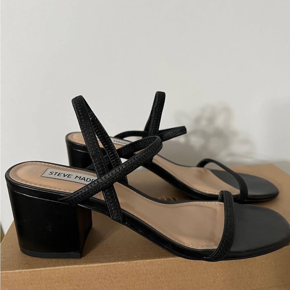 Steve Madden Inessa Black Heel 6.5